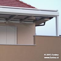 Odpirajoča steklena streha