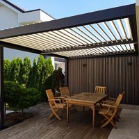 Bioklimatska pergola za pokritje vrtne terase