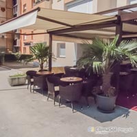 Zapirnje terase z pergolo - Slaščičarna Bistrica