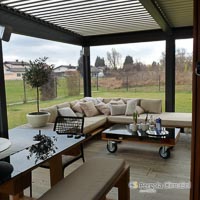 ZIP roloji za zaprtje terase